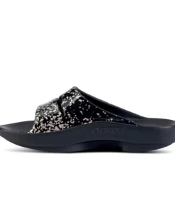 'OOFOS' Women's OOahh Slide Limited Edition - Black / Champagne Pop 13 'OOFOS' Women's OOahh Slide Limited Edition - Black / Champagne Pop