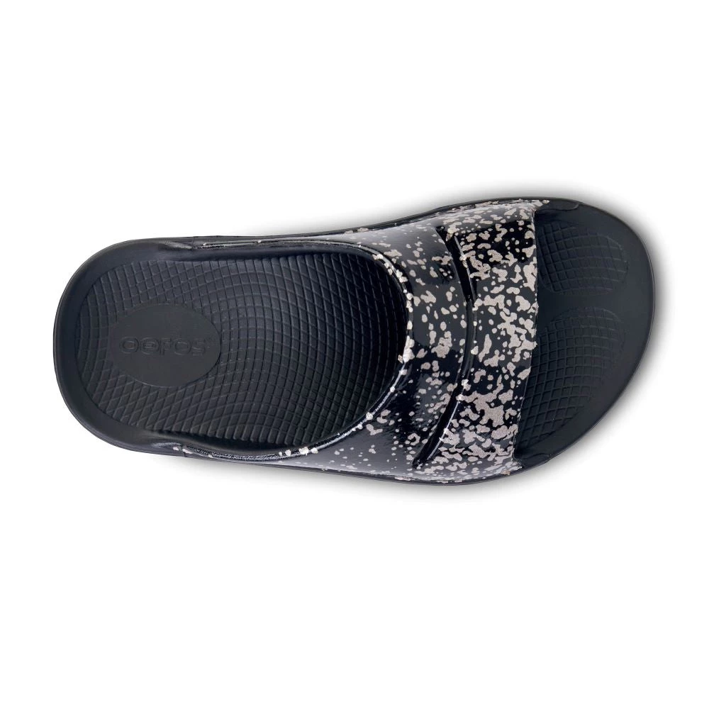 'OOFOS' Women's OOahh Slide Limited Edition - Black / Champagne Pop 4 'OOFOS' Women's OOahh Slide Limited Edition - Black / Champagne Pop