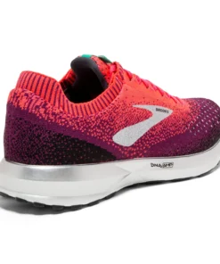 'Brooks' Women's Levitate 2 - Orange / Magenta / Black