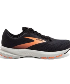 'Brooks' Women's Launch 7 - Black / Cantaloupe