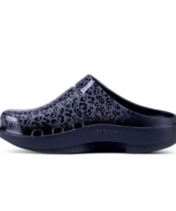 'OOFOS' Women's OOcloog Luxe Pixel Clog - Black / Grey Leopard