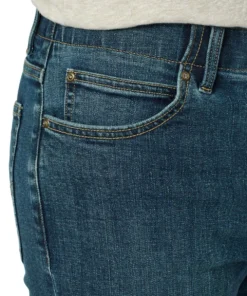 'Lee' Men's Extreme Motion Regular Fit Straight Leg - Cromwell