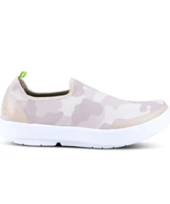 'OOFOS' Women's OOmg EeZee Low Shoe - White / Tan Camo