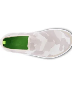 'OOFOS' Women's OOmg EeZee Low Shoe - White / Tan Camo