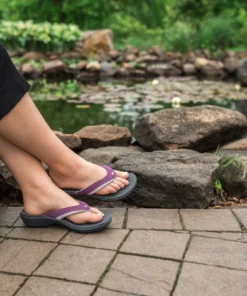 'Powerstep' Women's ArchWear™ Sandal - Plum