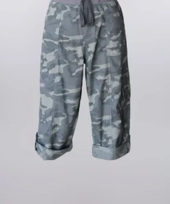 Keren Hart Women's Plus Bermuda - Olive Clothing