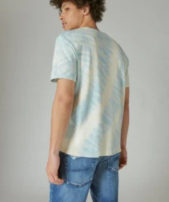 Lucky Brand Jeans 'Lucky Brand' Men's Ever Seen The Rain Tee - Birch