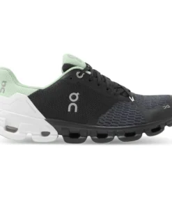 'On Running' Women's Cloudflyer - Black / White