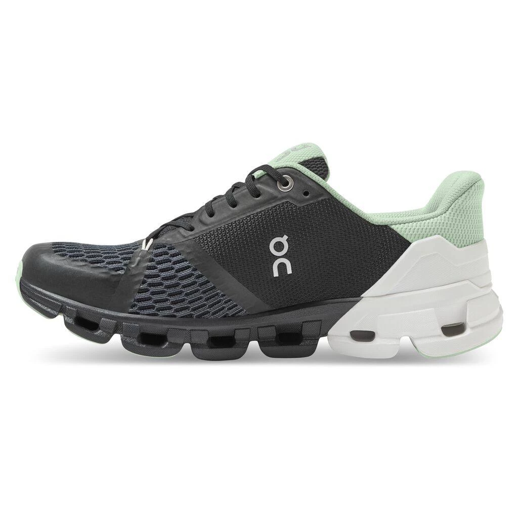 'On Running' Women's Cloudflyer - Black / White 6 'On Running' Women's Cloudflyer - Black / White