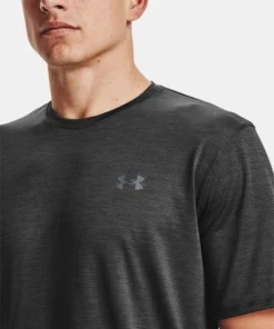 'Under Armour' Men's Training Vent 2.0 T-Shirt - Black / Pitch Grey 7 'Under Armour' Men's Training Vent 2.0 T-Shirt - Black / Pitch Grey