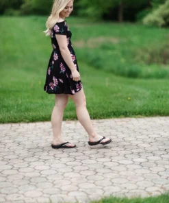 'Powerstep' Women's ArchWear™ Sandal - Black