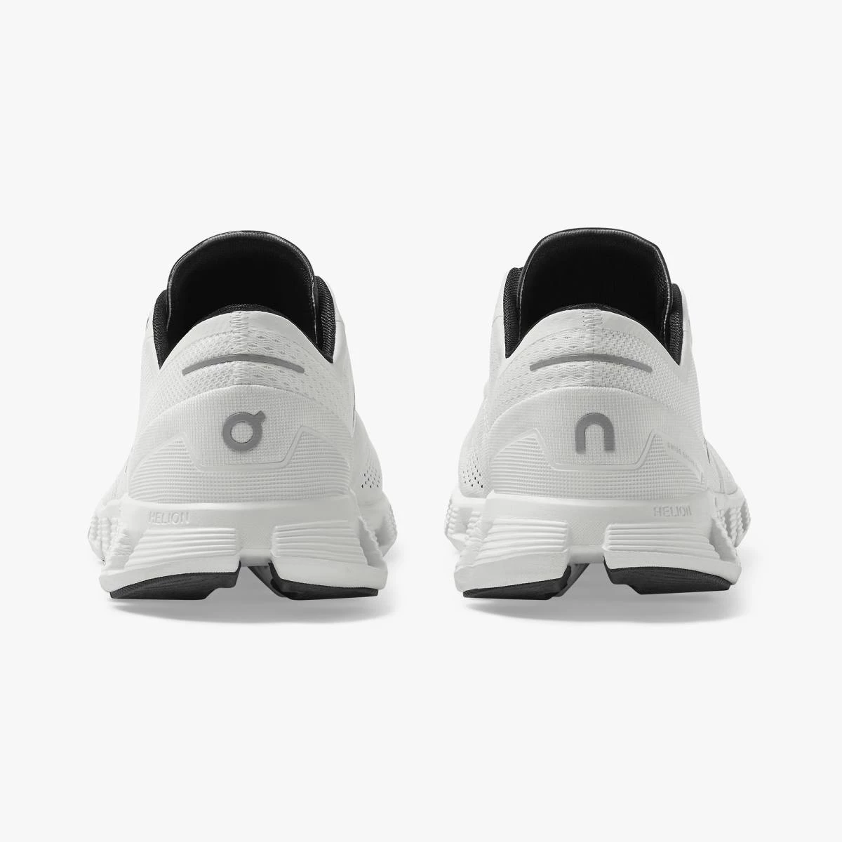 'On Running' Women's Cloud X - White / Black 6 'On Running' Women's Cloud X - White / Black