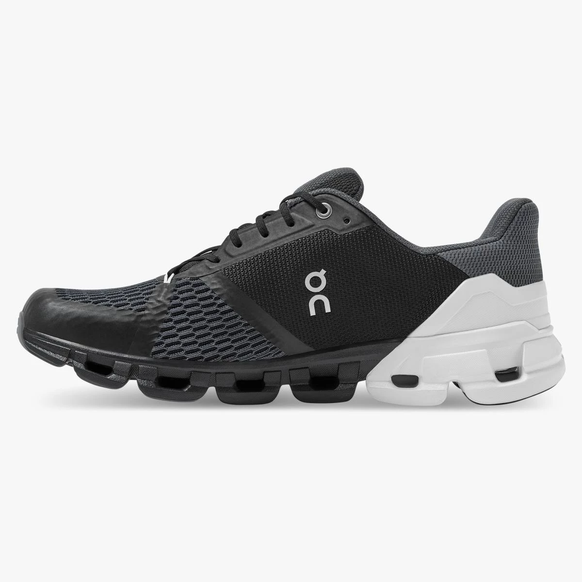 'On Running' Men's Cloudflyer - Black / White 7 'On Running' Men's Cloudflyer - Black / White