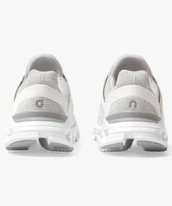 'On Running' Women's Cloudswift - Glacier / White