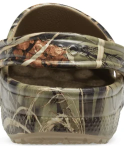 'Crocs' Men's Classic Realtree®Clog - Khaki / Camo 10 'Crocs' Men's Classic Realtree®Clog - Khaki / Camo