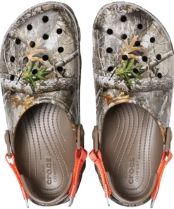'Crocs' Unisex Classic All-Terrain - Realtree Edge / Walnut Men 10 'Crocs' Unisex Classic All-Terrain - Realtree Edge / Walnut Men