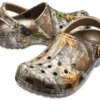 'Crocs' Unisex Classic Realtree®Clog - Walnut / Camo Men