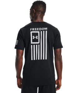 'Under Armour' Men's New Freedom Flag T-Shirt - Black / White