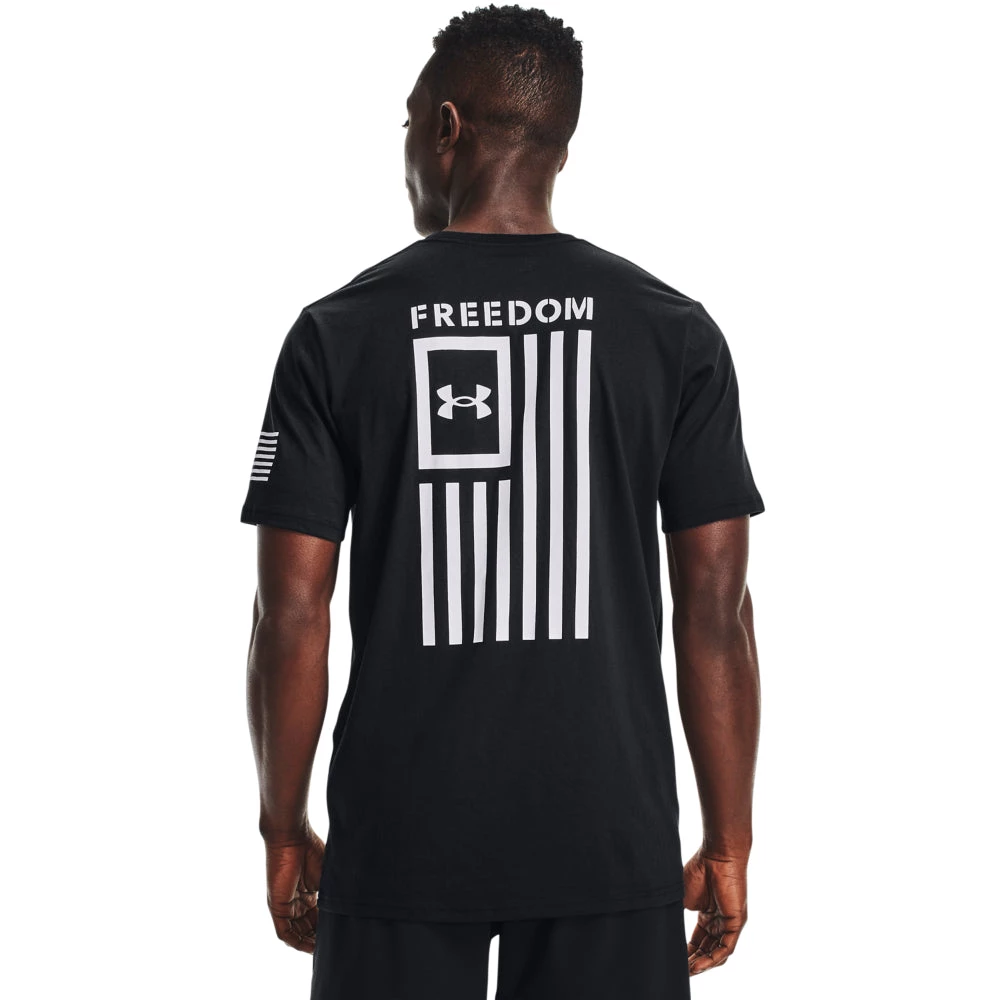 'Under Armour' Men's New Freedom Flag T-Shirt - Black / White 3 'Under Armour' Men's New Freedom Flag T-Shirt - Black / White