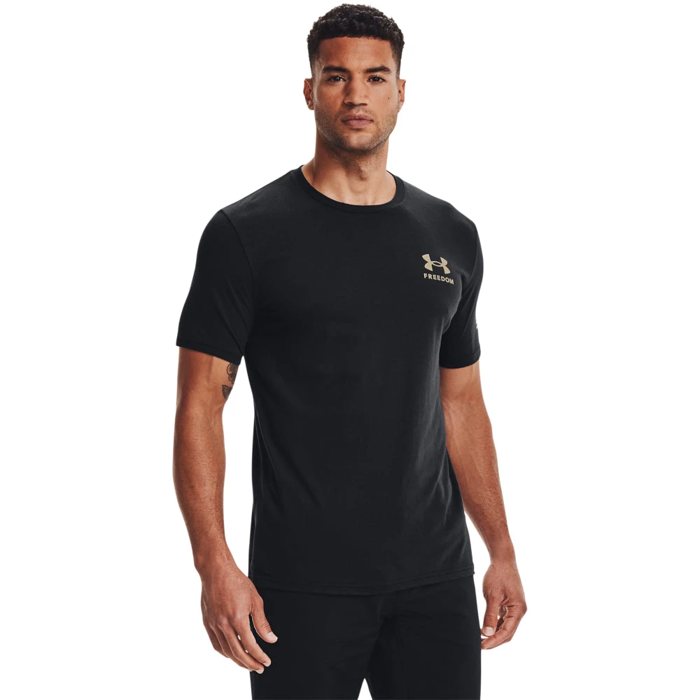 'Under Armour' Men's New Freedom Flag Camo T-Shirt - Black 4 'Under Armour' Men's New Freedom Flag Camo T-Shirt - Black