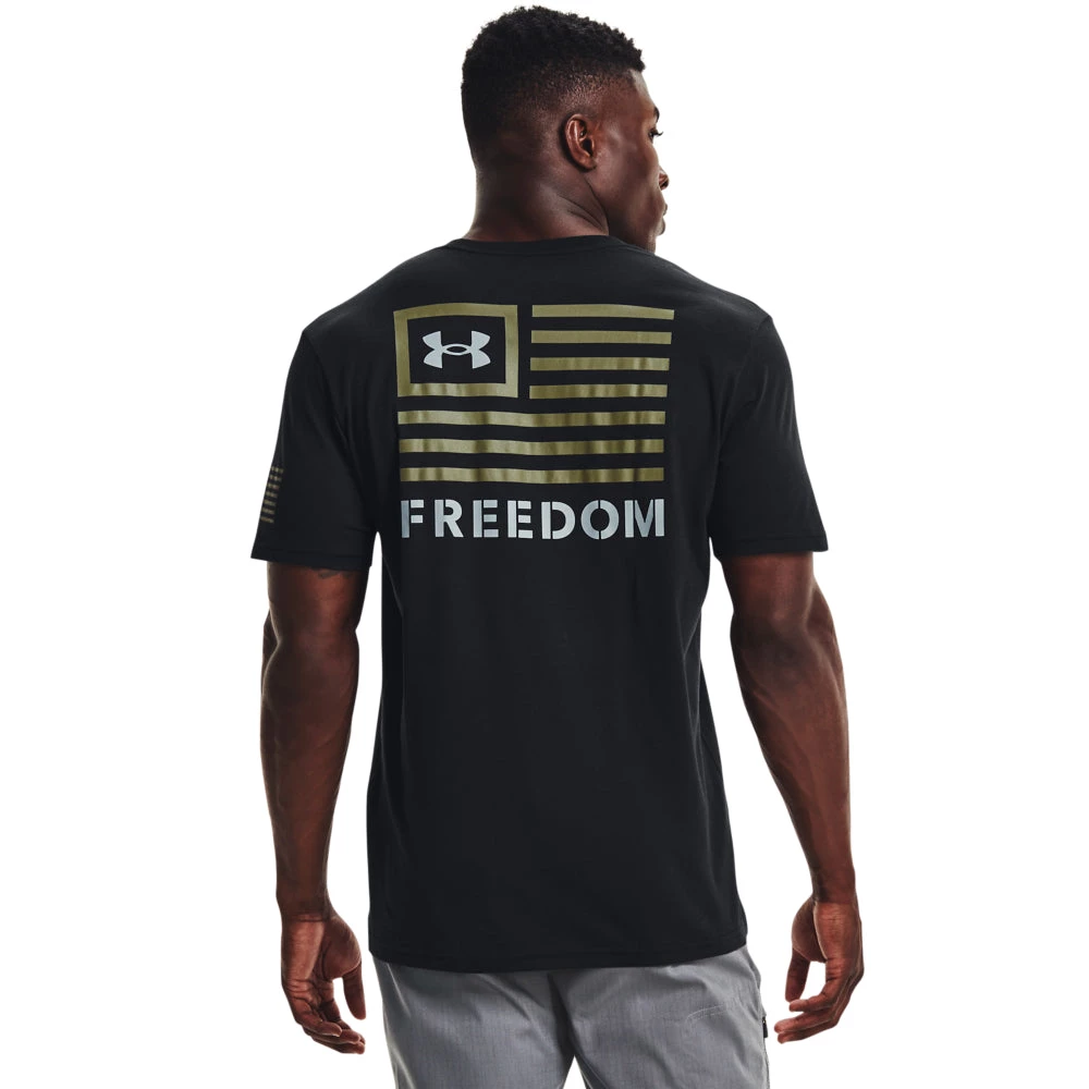 'Under Armour' Men's New Freedom Banner T-Shirt - Black 3 'Under Armour' Men's New Freedom Banner T-Shirt - Black