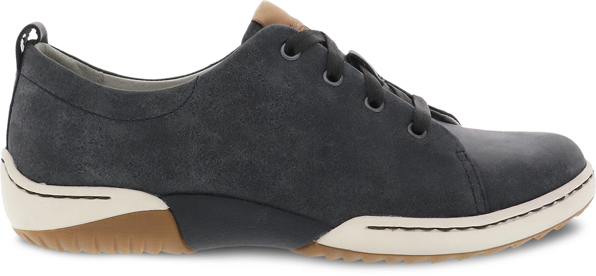 'Dansko' Women's Renae - Black Vintage Nappa 3 'Dansko' Women's Renae - Black Vintage Nappa