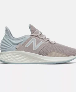 'New Balance' Women's Fresh Foam Roav - Logwood / Light Cyclone