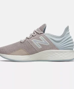 'New Balance' Women's Fresh Foam Roav - Logwood / Light Cyclone 11 'New Balance' Women's Fresh Foam Roav - Logwood / Light Cyclone